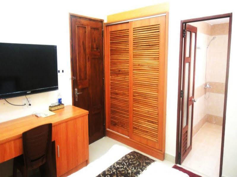 Oyo 455 Grand Bostand Hotel Дананг Экстерьер фото