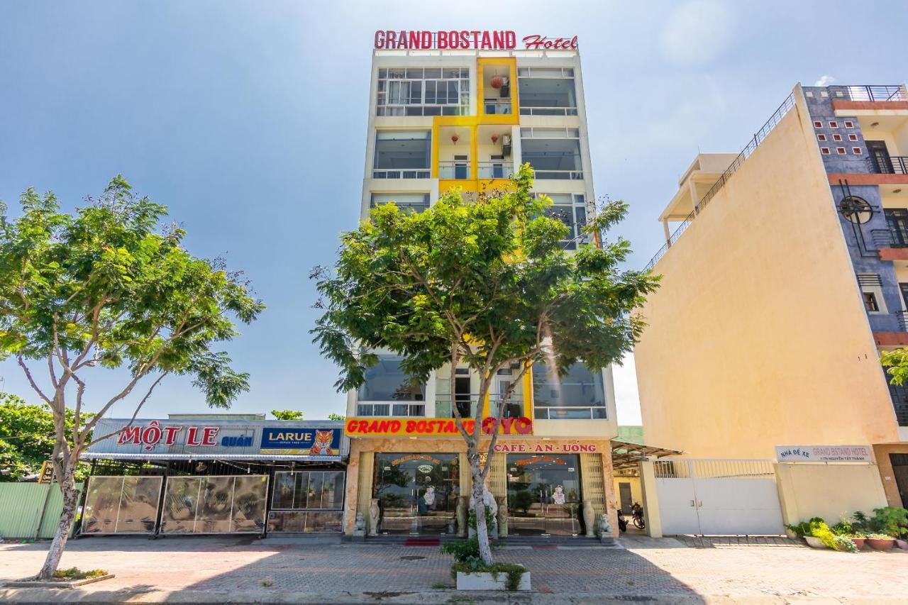 Oyo 455 Grand Bostand Hotel Дананг Экстерьер фото